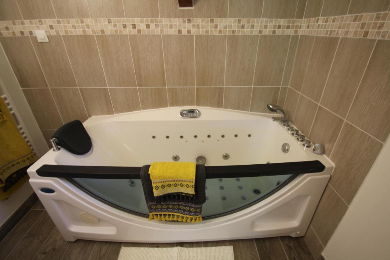 2 Coeurs 2 Landes Apartment Garrosse Екстериор снимка
